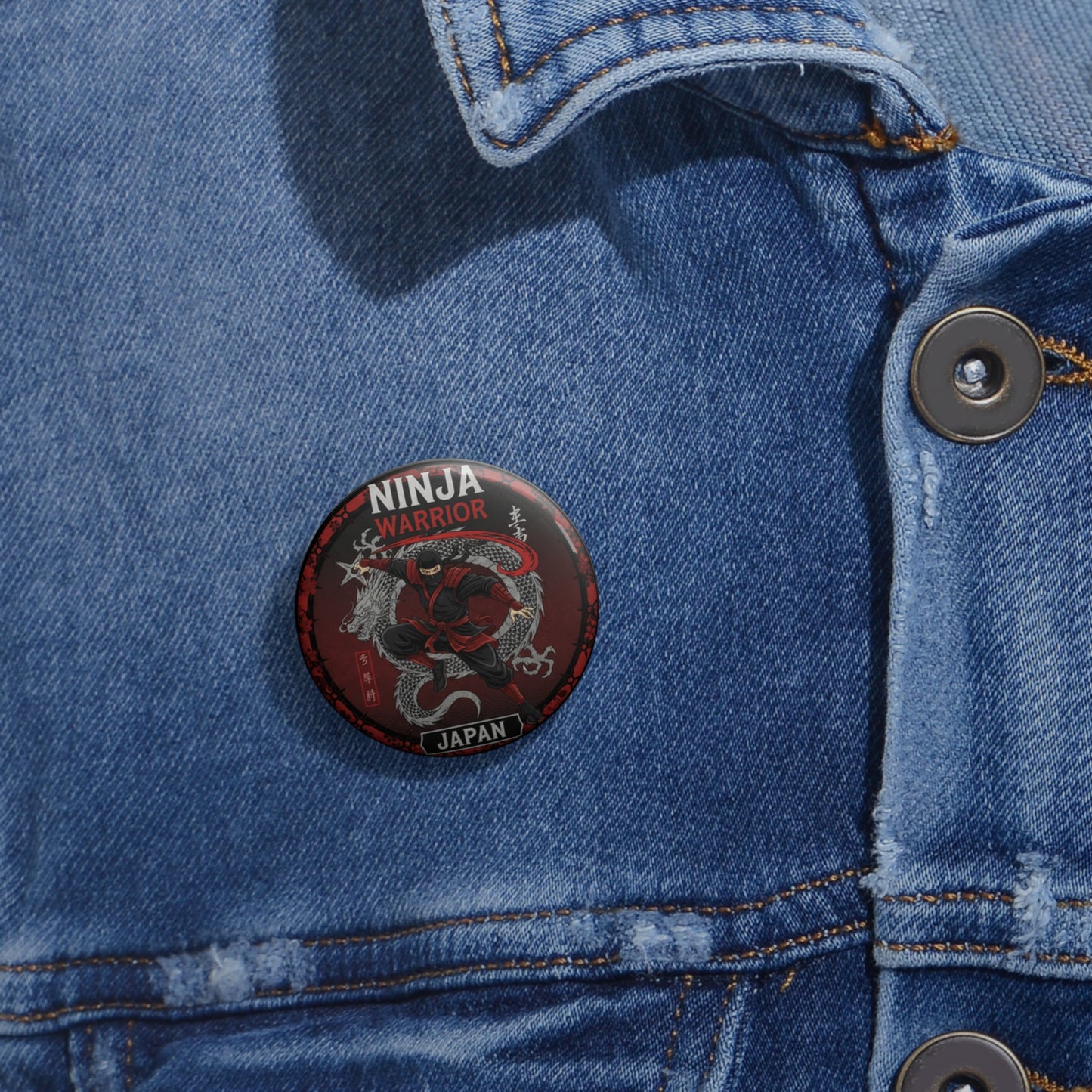 Ninja Warrior Japan Pin Button — Vintage Red Samurai Crest Lapel Pin