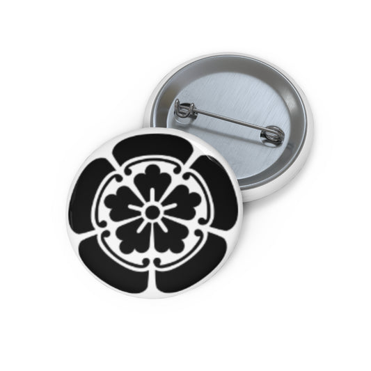 Oda Nobunaga Kamon Pin — Oda Mokko Japanese Family Crest Badge