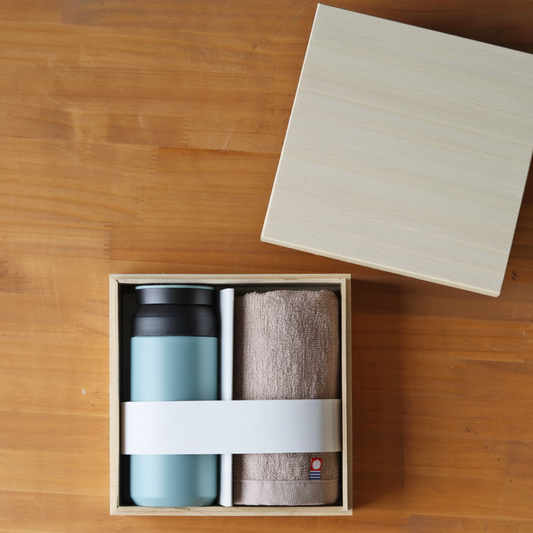 Japanese Imabari towel and stainless steel bottle gift set